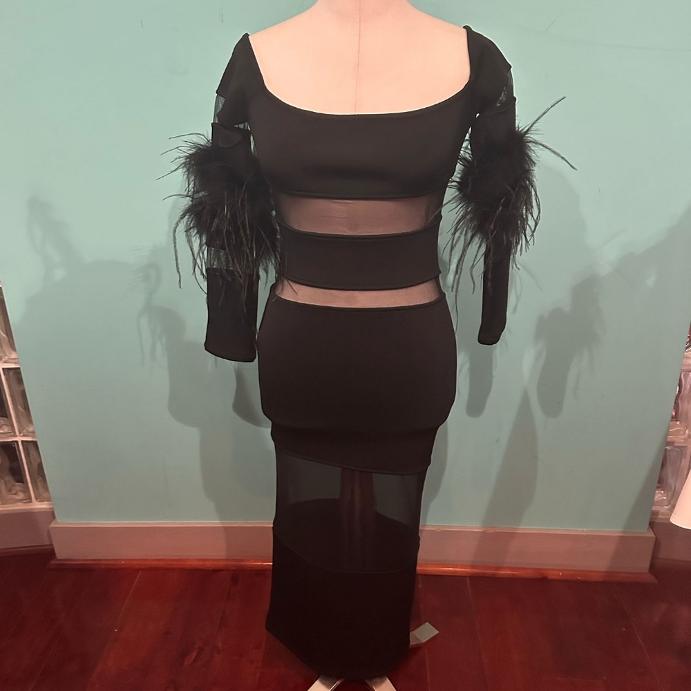 Elegant Black Dress with Feather Details Size Medium